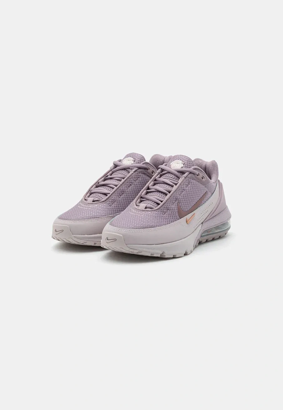 Фото № 2 с приближением к товару «‎AIR MAX PULSE»