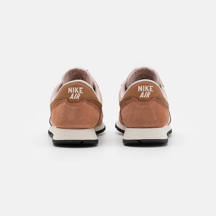 Фото № 3 с приближением к товару «‎Nike Air Pegasus 83 »