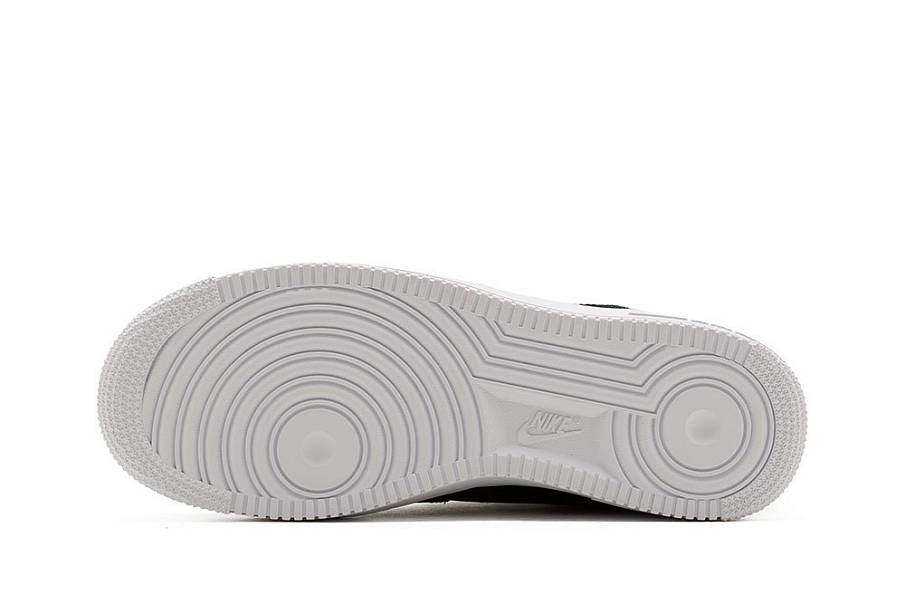 Фото № 4 с приближением к товару «‎Nike Air Force 1 Low Wmns BlackSilver»