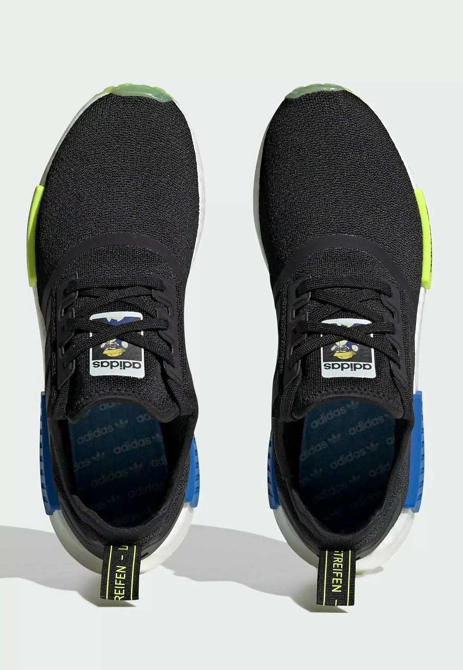Фото № 4 с приближением к товару «‎NMD R1 X  HERZ»