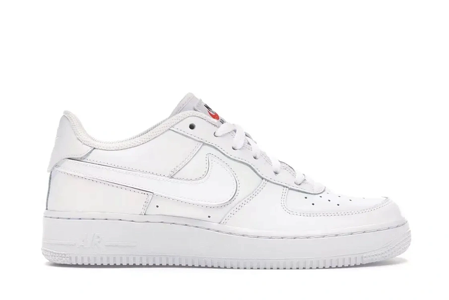 Фото № 1 с приближением к товару «‎Nike Air Force 1 Low»