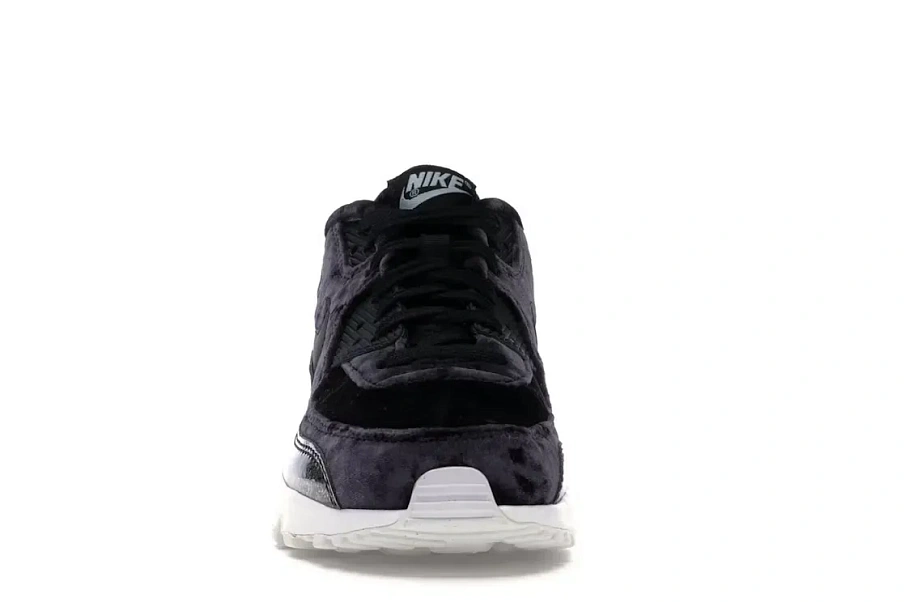Фото № 2 с приближением к товару «‎Nike Air Max 90»