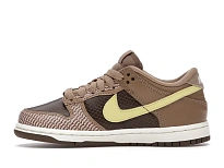 Фото № 3 с приближением к товару «‎Nike Dunk Low»