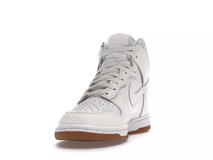 Фото № 4 с приближением к товару «‎Nike Dunk High Sail Gum »