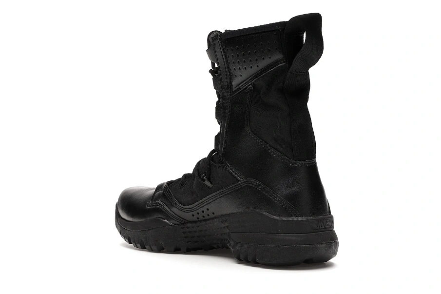Фото № 6 с приближением к товару «‎Nike Special Field Boot 8 Inch Black»
