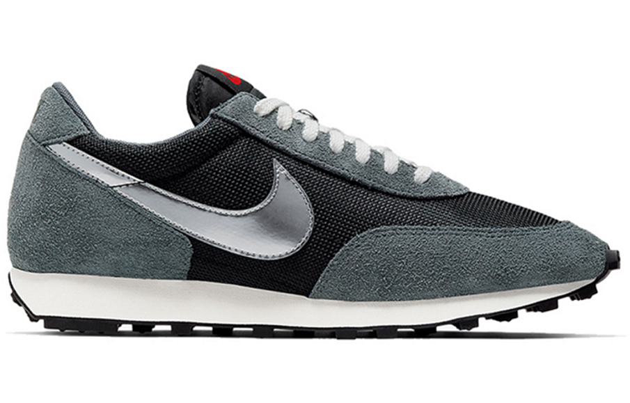Фото № 2 с приближением к товару «‎Nike Daybreak Metallic Silver»