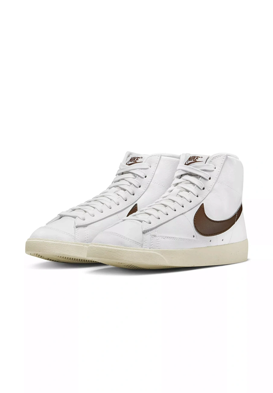 Фото № 3 с приближением к товару «‎BLAZER MID '77 NEXT NATURE»