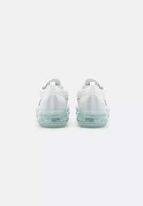 Фото № 1 с приближением к товару «‎AIR VAPORMAX 2023»