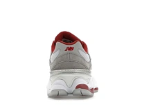 Фото № 4 с приближением к товару «‎New Balance 9060»