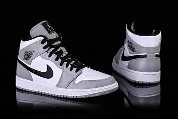 Nike Air Jordan 1 Retro Smoke - 2