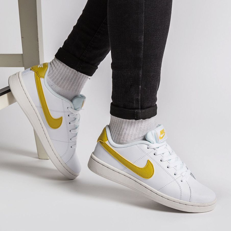 Фото № 2 с приближением к товару «‎Nike Court Royale 2»
