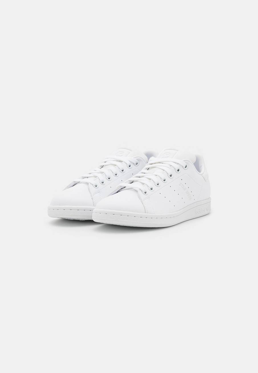 Фото № 3 с приближением к товару «‎Adidas Stan Smith »