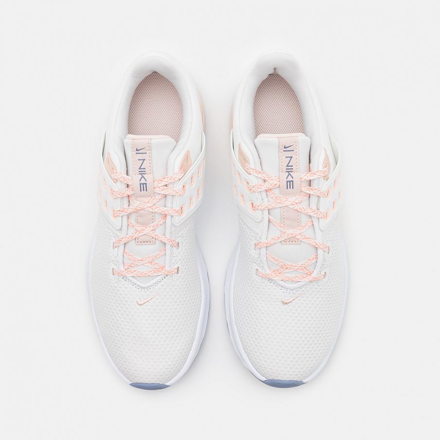 Фото № 4 с приближением к товару «‎Nike Air Max Bella TR 4»
