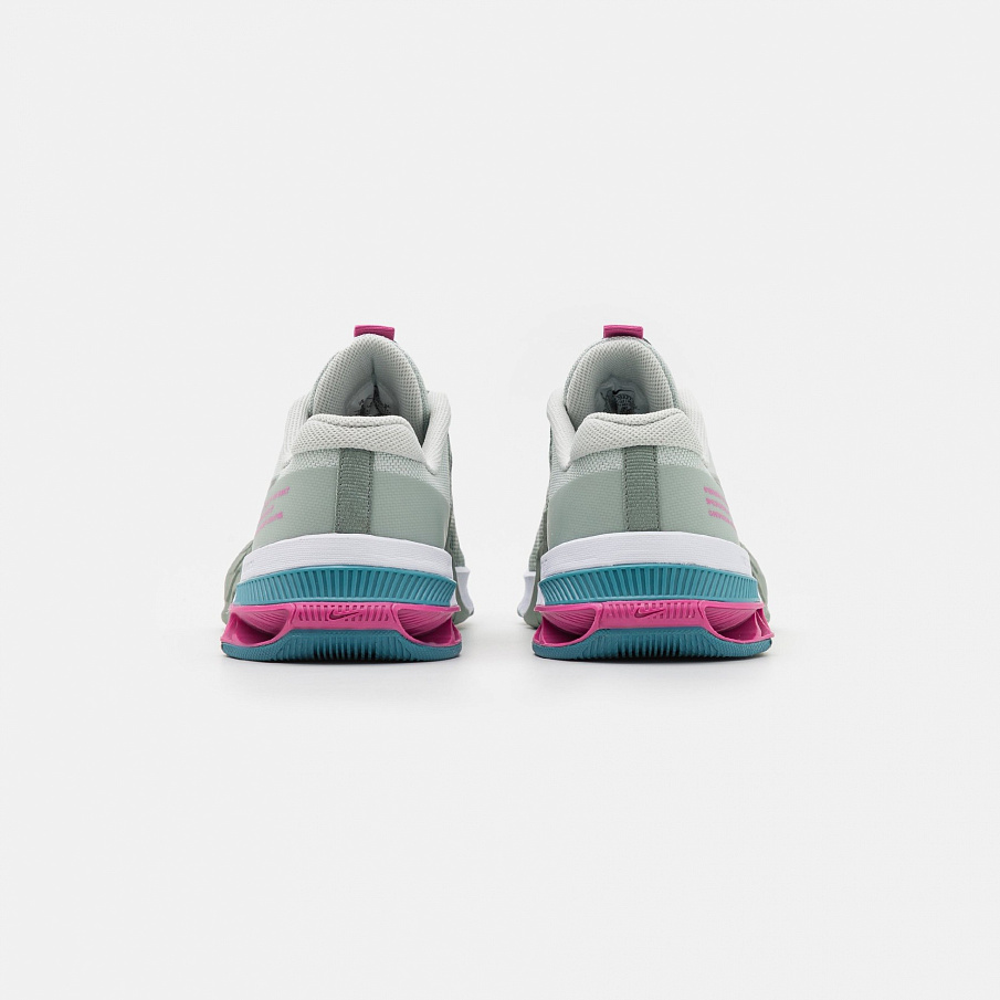 Фото № 3 с приближением к товару «‎Nike Metcon 8»