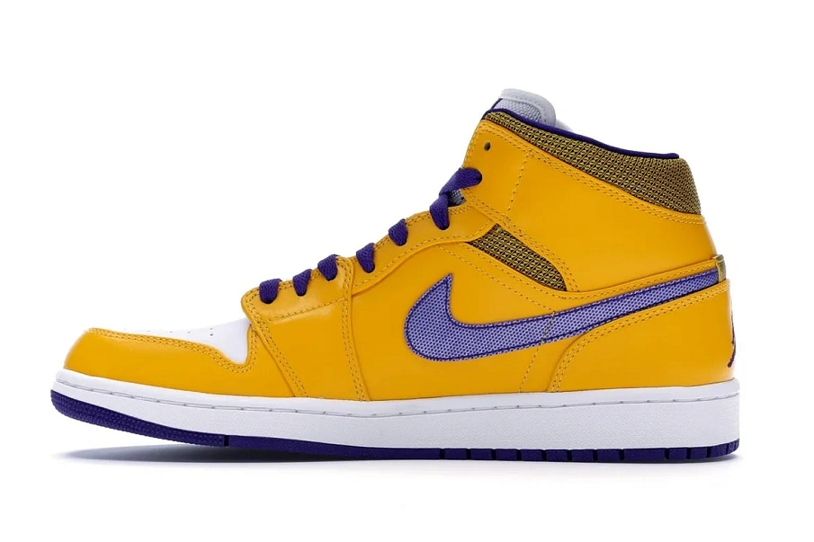 Фото № 6 с приближением к товару «‎Jordan 1 Mid Lakers»
