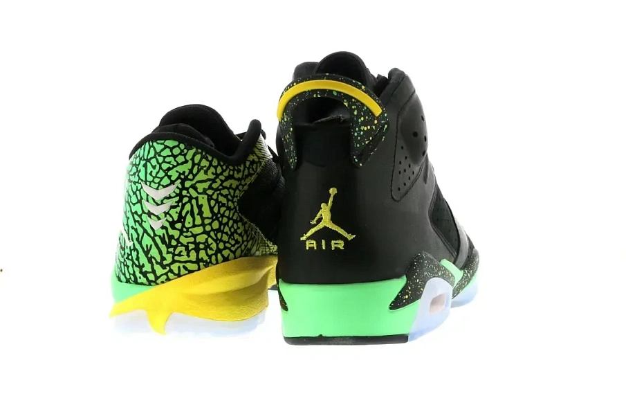 Фото № 4 с приближением к товару «‎Jordan»