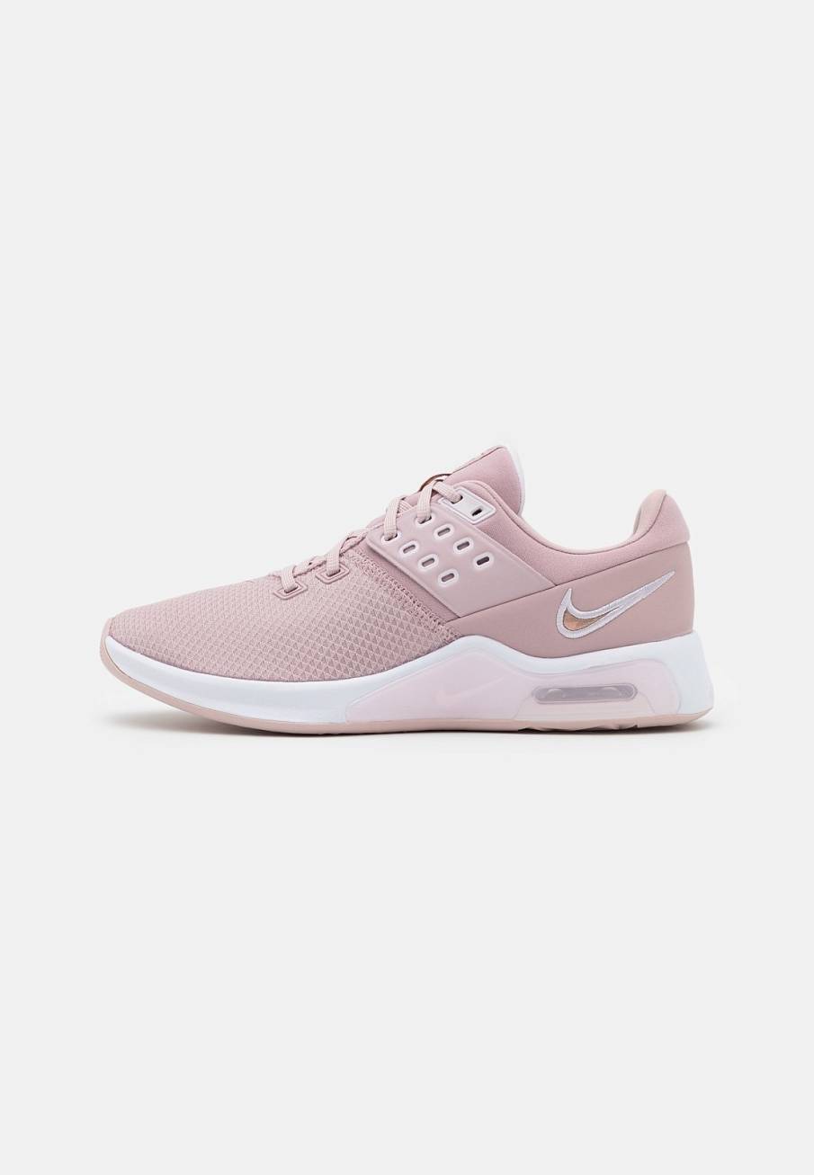 Фото № 1 с приближением к товару «‎Nike Air Max Bella Tr 4»