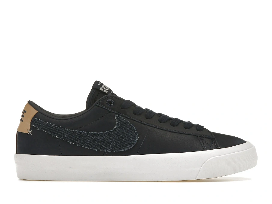 Фото № 1 с приближением к товару «‎Nike SB Zoom Blazer Low Pro GT Denim Swoosh»