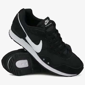 Nike Venture Runner BlackWhite - 4