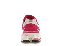 Фото № 4 с приближением к товару «‎New Balance 9060»