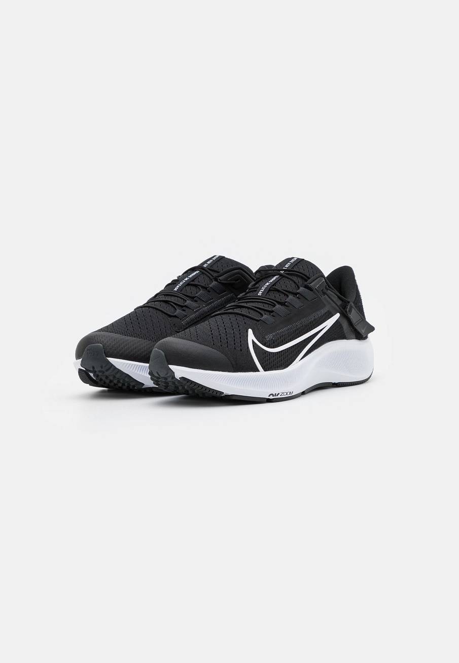 Фото № 2 с приближением к товару «‎Nike Air Zoom Pegasus Flyease»