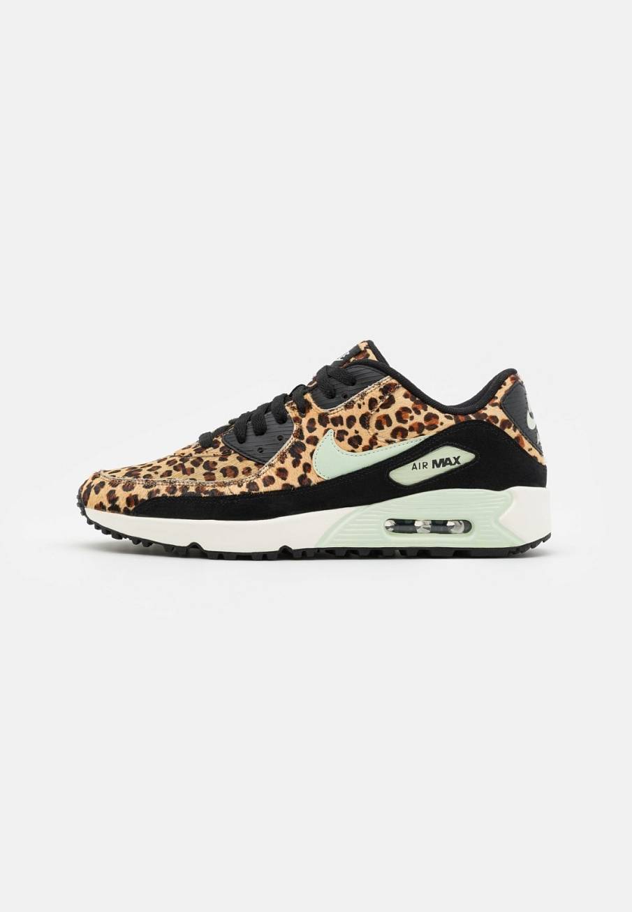 Фото № 1 с приближением к товару «‎Nike Air Max 90 G»
