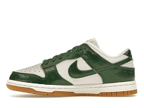 Фото № 3 с приближением к товару «‎Nike Dunk Low LX»