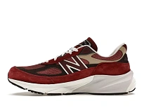 Фото № 3 с приближением к товару «‎New Balance 990v6»