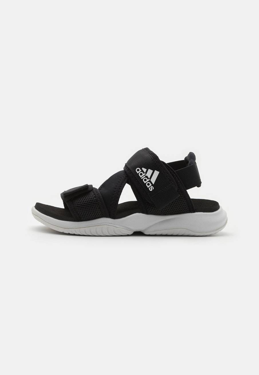 Фото № 1 с приближением к товару «‎Adidas Terrex Sumra»