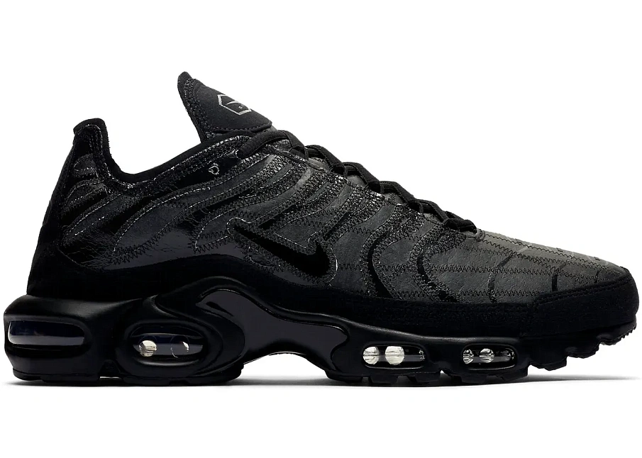 Фото № 1 с приближением к товару «‎Nike Air Max Plus Decon Black»