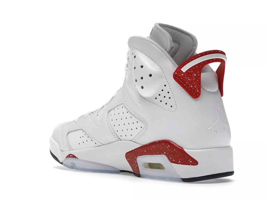 Фото № 5 с приближением к товару «‎Jordan 6 Retro Red Oreo»
