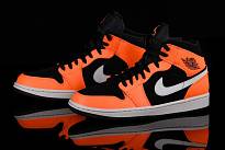 Фото № 2 с приближением к товару «‎Nike Air Jordan 1 Retro »