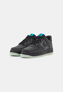 Фото № 2 с приближением к товару «‎Nike Air Force 1 ’07 »