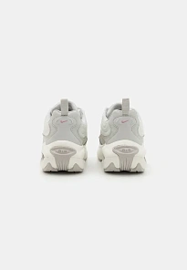 Фото № 3 с приближением к товару «‎AIR MAX PORTAL»