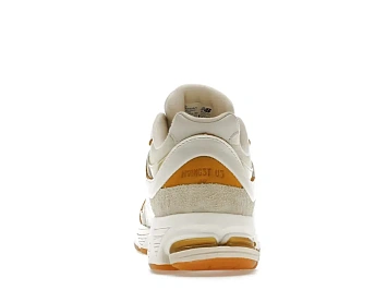 New Balance 2002R - 4
