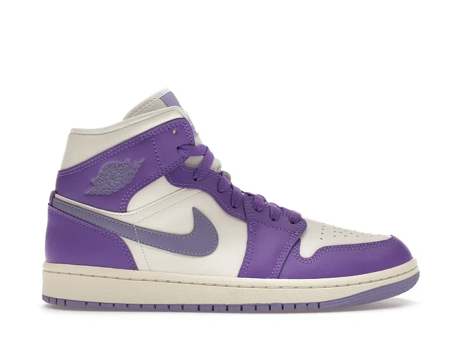 Фото № 1 с приближением к товару «‎Jordan 1 Mid Action Grape »