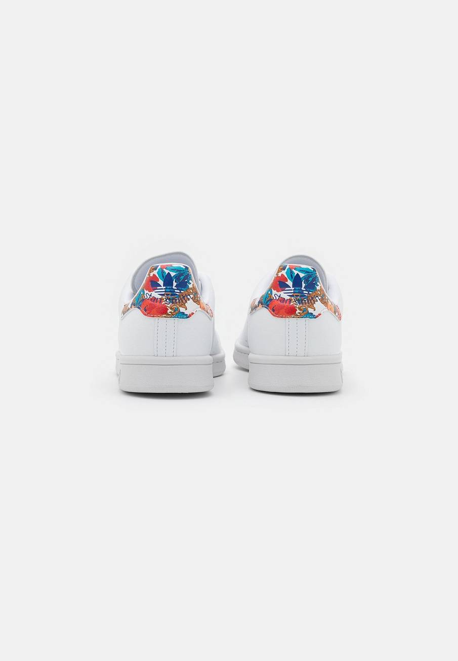 Фото № 3 с приближением к товару «‎Adidas Vegan Stan Smith »