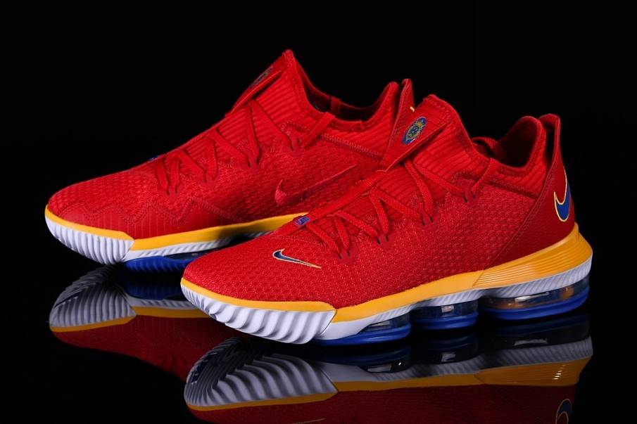 Фото № 4 с приближением к товару «‎Nike Lebron 16 Superbron »