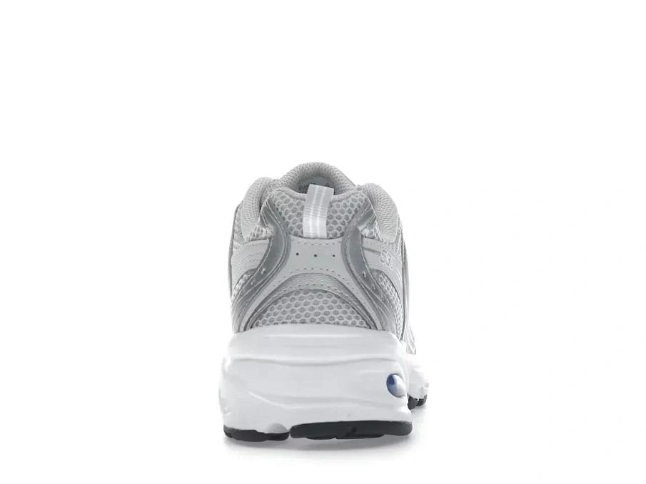 Фото № 4 с приближением к товару «‎New Balance 530»