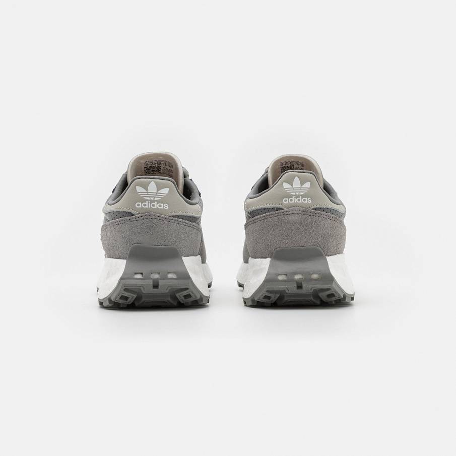 Фото № 3 с приближением к товару «‎Adidas Retropy E5 »