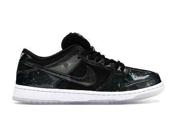 Nike SB Dunk Low 420 Intergalactic - 1