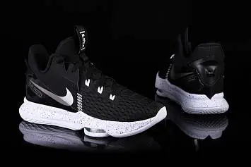 Nike Lebron Witness V Oreo - 3