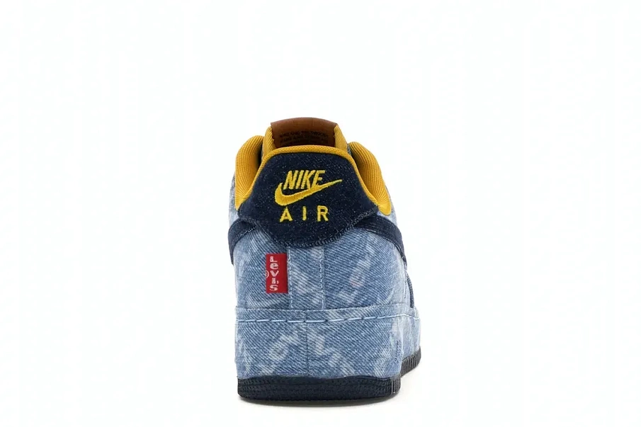 Фото № 4 с приближением к товару «‎Nike Air Force 1 Low Levis Exclusive Denim»