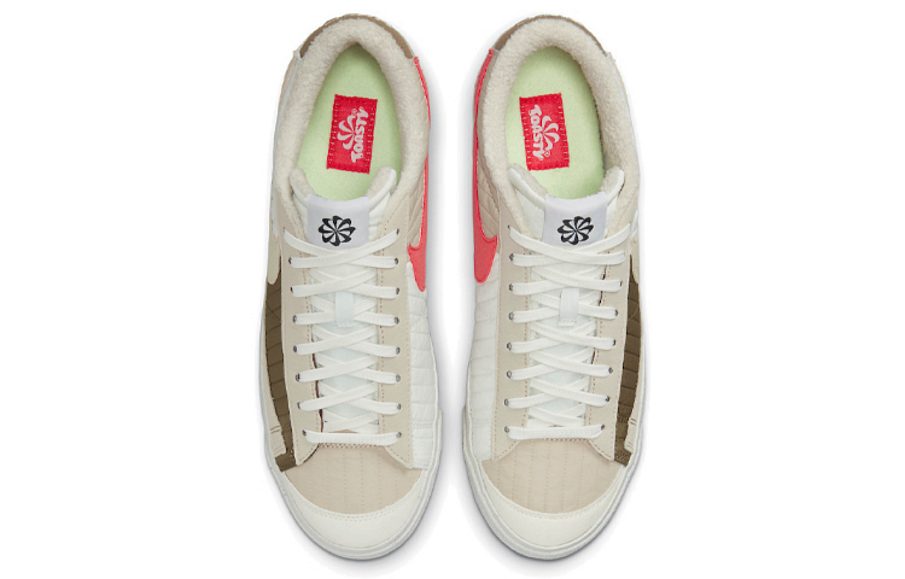 Фото № 4 с приближением к товару «‎Nike Blazer Low "Toasty" Sneakers WhiteGreen»