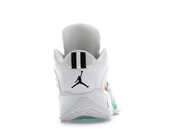 Jordan Luka 3 - 4
