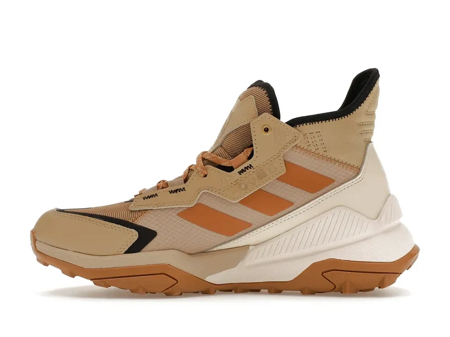 Фото № 3 с приближением к товару «‎adidas Terrex Hyperblue Mid Rain.RDY Sand Mesa»