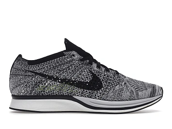 Nike Flyknit Racer Oreo - 1
