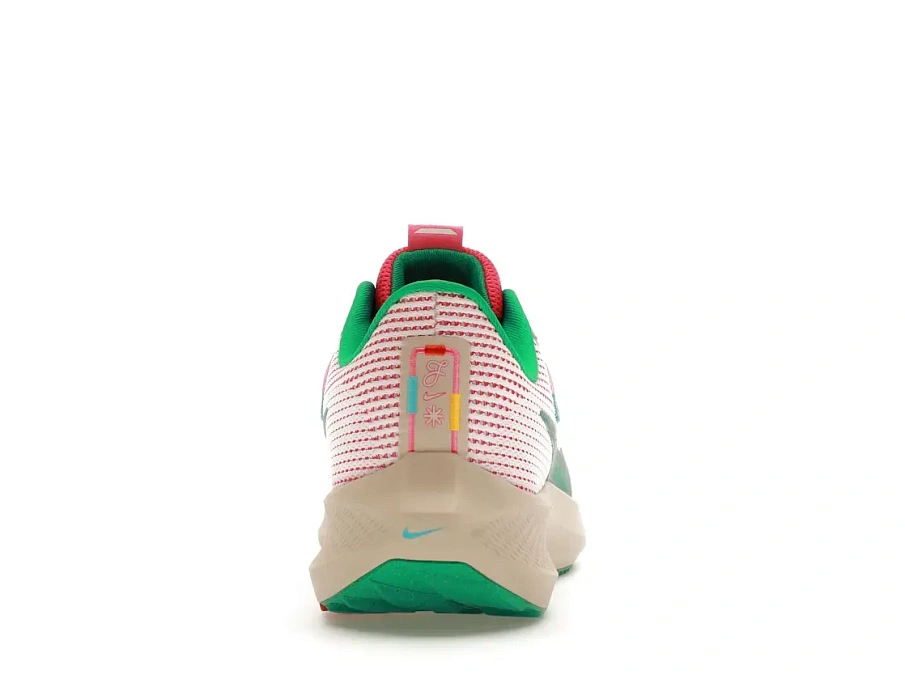 Фото № 4 с приближением к товару «‎Nike Air Zoom Pegasus 40 Familia»