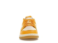 Фото № 2 с приближением к товару «‎Nike Dunk Low»