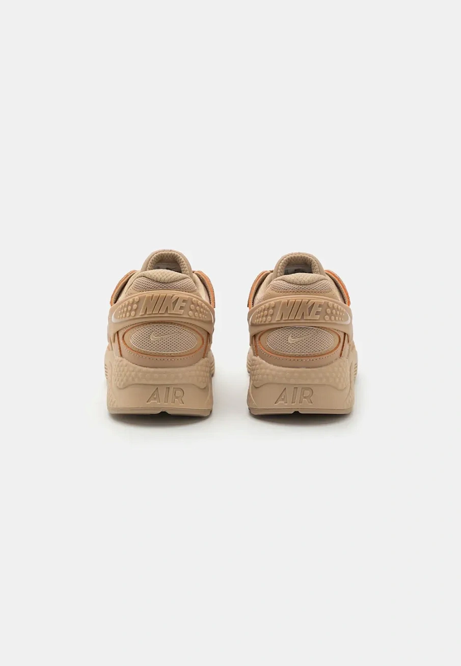 Фото № 3 с приближением к товару «‎AIR HUARACHE RUNNER UNISEX»